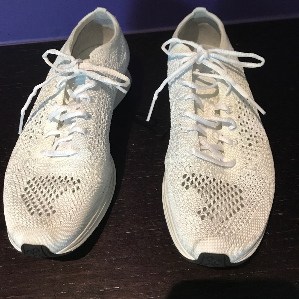 White flynit sneakers size 6