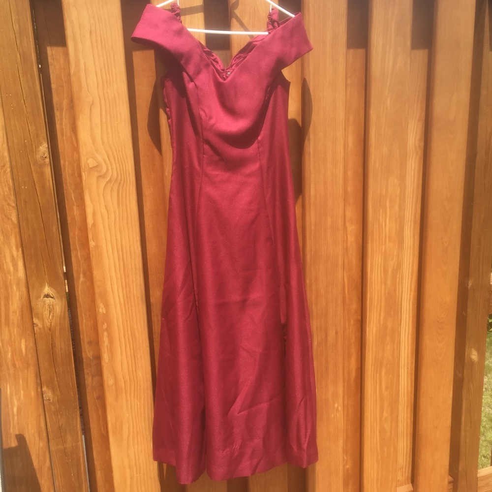 Burgundy off-shoulder full-length dress