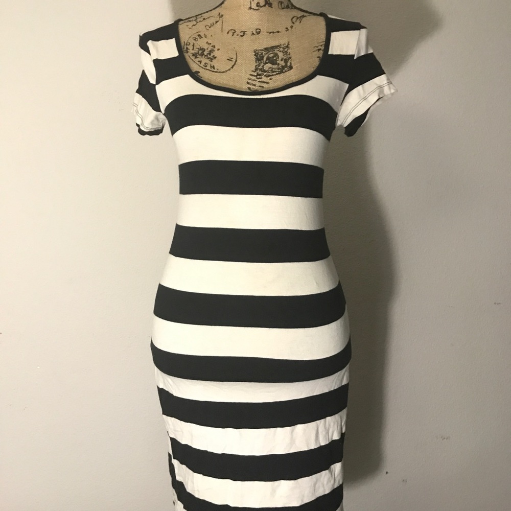 Striped pattern dress