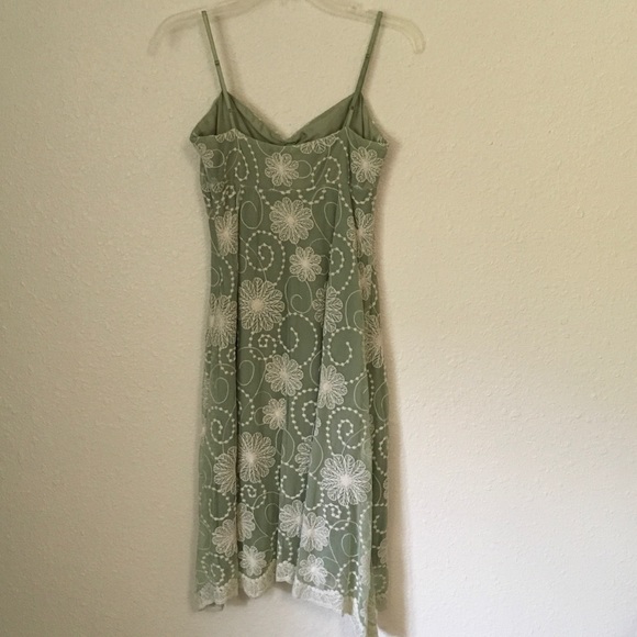 M.S.S.P. Max Studio Embroidered Dress - Picture 4 of 4