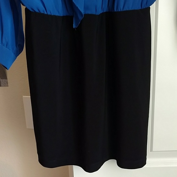 Dress - Picture 5 of 6