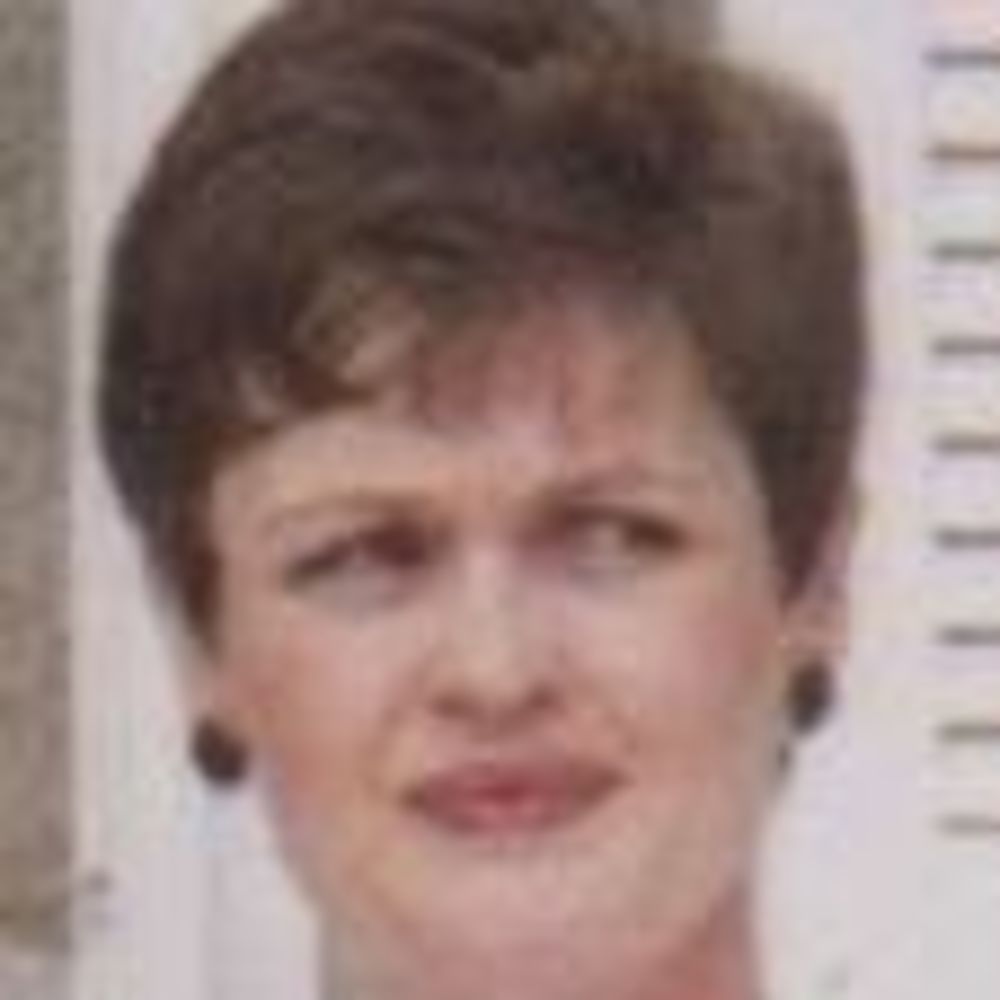 Meet your Posher, Connie