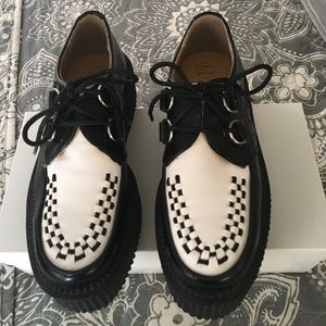 T.U.K classic two tone creepers