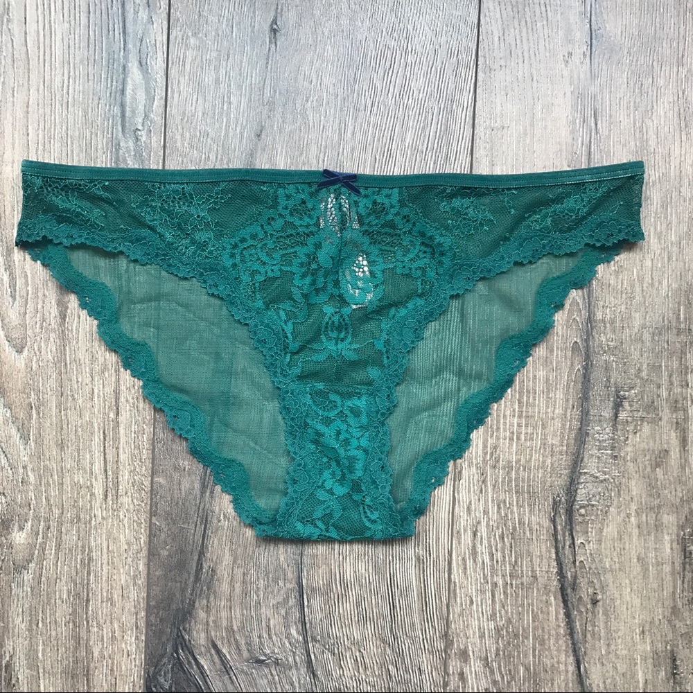 Victoria's Secret Dream Angel Cheekini Panty