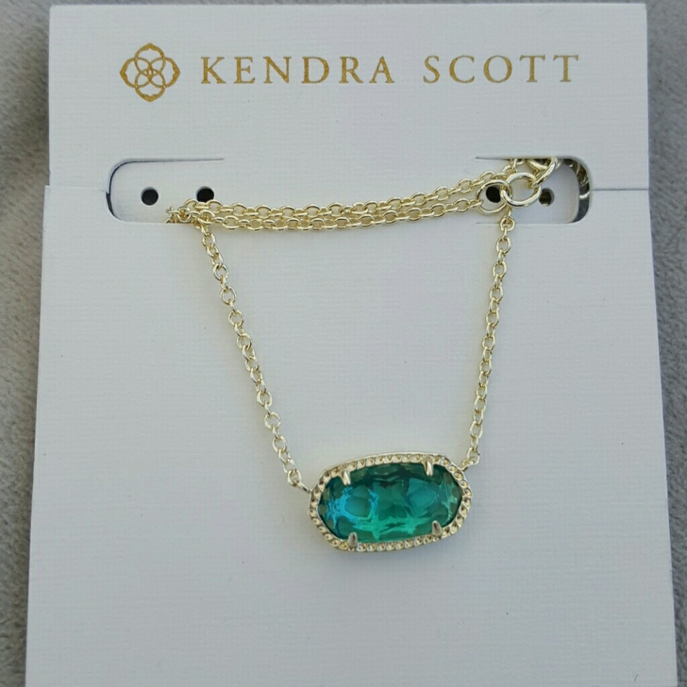 Kendra scott necklace