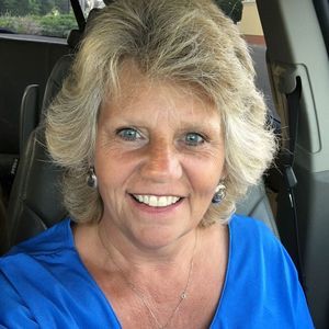 Meet your Posher, Christy