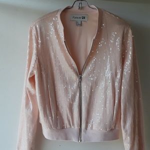 Beautiful fashionable light wear sweater.