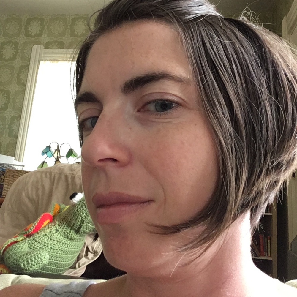 Meet your Posher, Emily