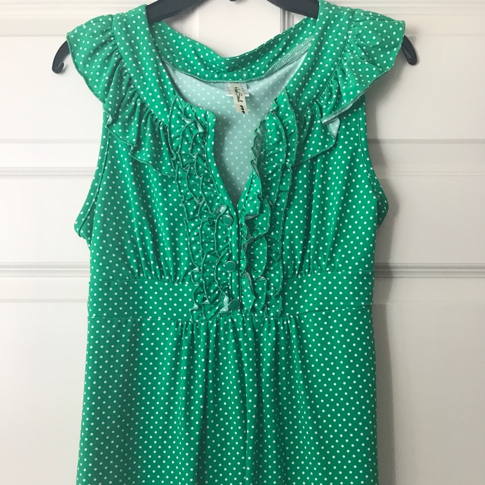 Sleeveless Green Tank