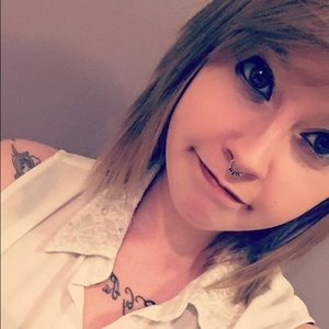 Meet your Posher, Cassie