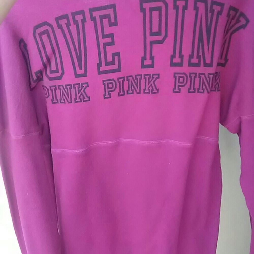 Vs Love pink long sleeve