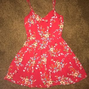 Super airy flounce dress!