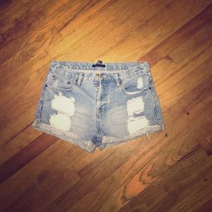 LAST HOUR TO BUY  High waisted denim shorts