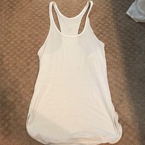 Lululemon top