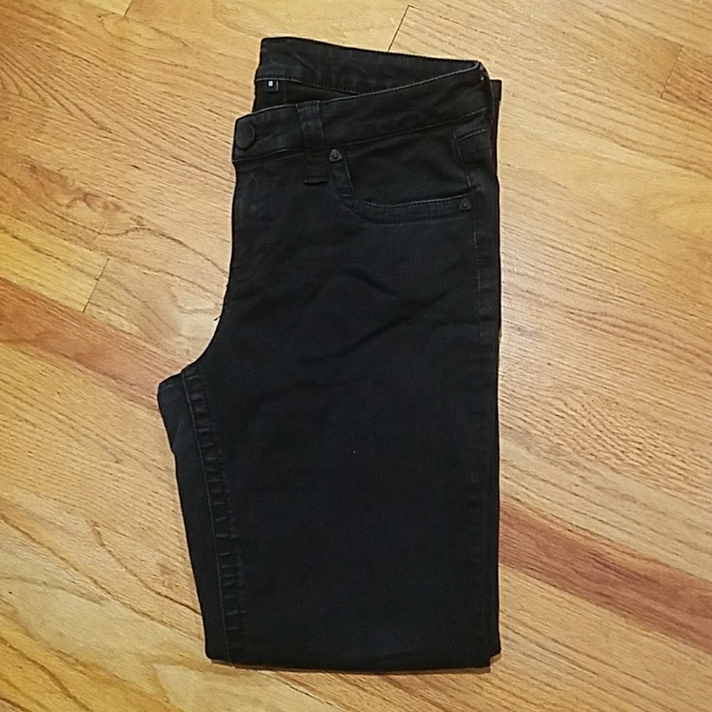 Black Jeans