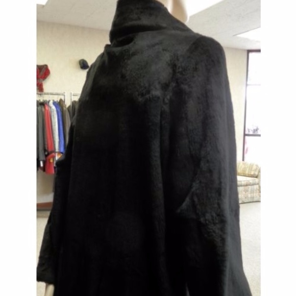 CLEARANCE Rex Rabbit Fur 32" Jacket with Leather - Picture 4 of 4