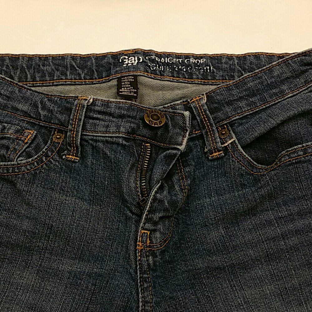 GAP capris