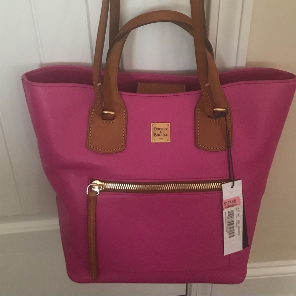 NWT Dooney and Bourne Raleigh Jenny Bag