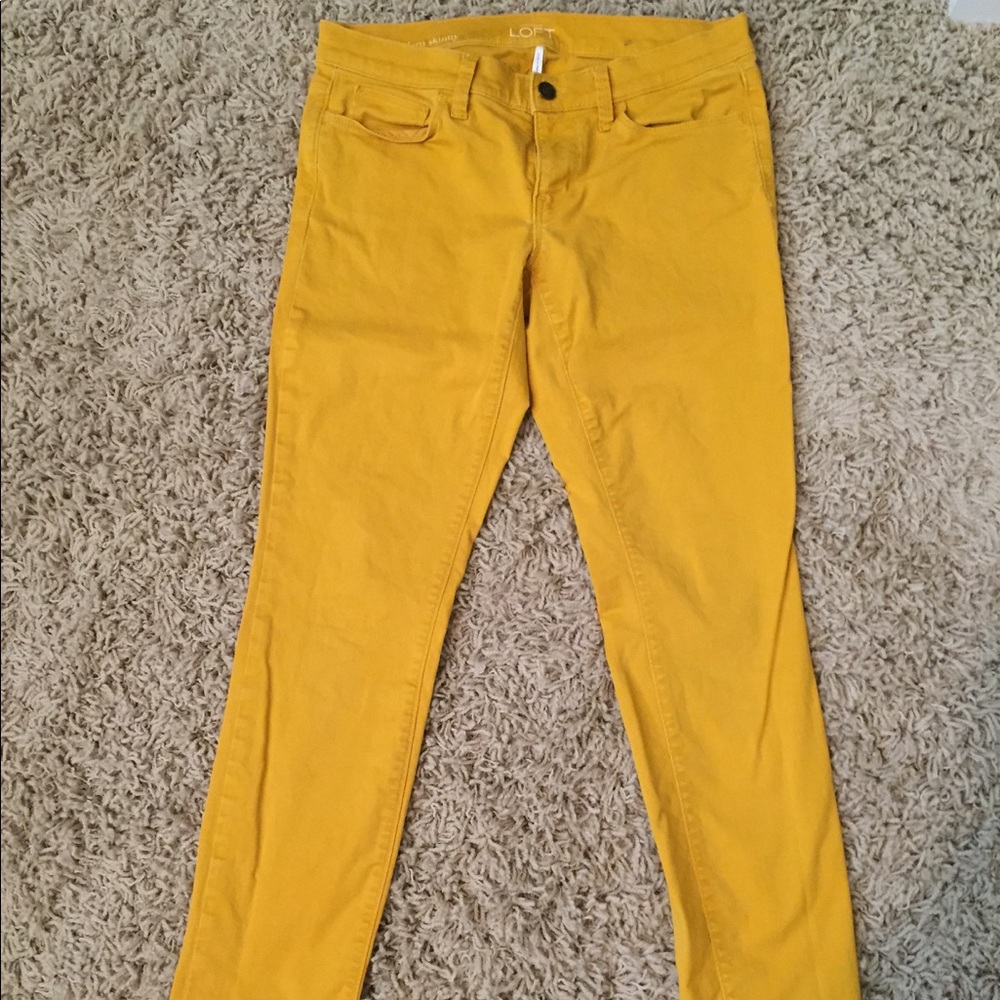 Mustard skinny jeans