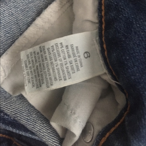 **SOLD** American Eagle Bermuda Jean Shorts sz 6 - Picture 4 of 5