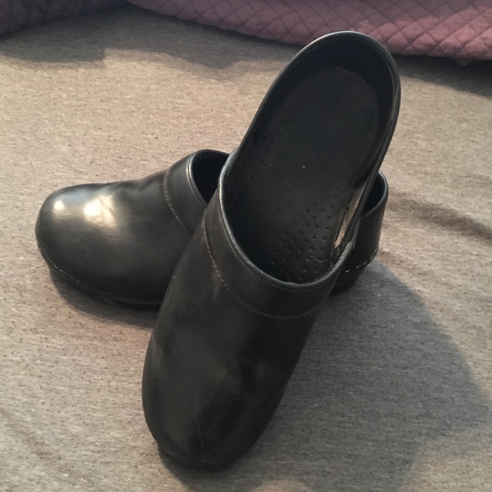 Danskos size 39