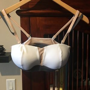 Alo Yoga Facet Bra
