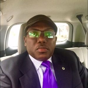 Meet your Posher, Victor