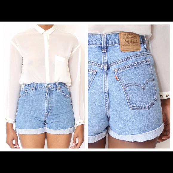 LEVI VINTAGE MOM SHORTS - Picture 1 of 4