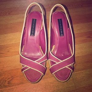 Pink wedges