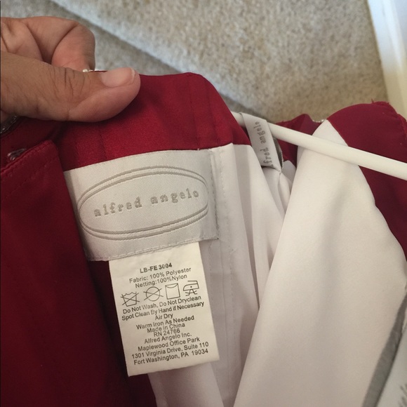 Alfred Angelo Wedding Dress - Picture 5 of 8