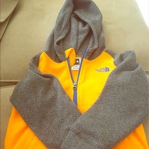 North Face  Fleeze zip up