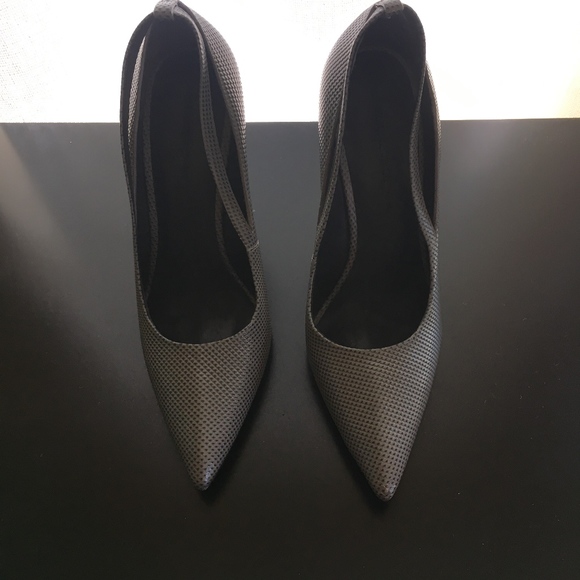 💖SOLD💖 Alexander Wang Koko Embossed Pumps 6.5 - Picture 5 of 8