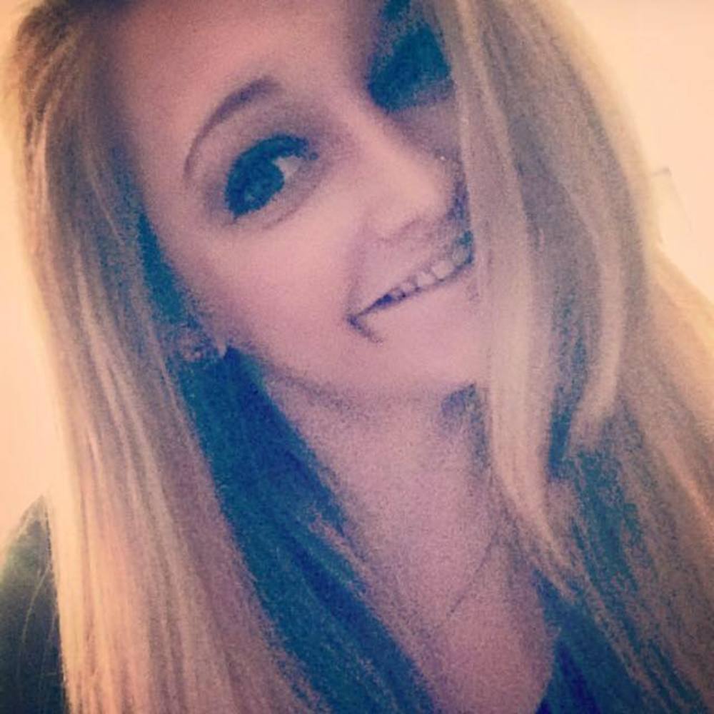 Meet your Posher, Stacy