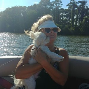 Meet your Posher, Lynn