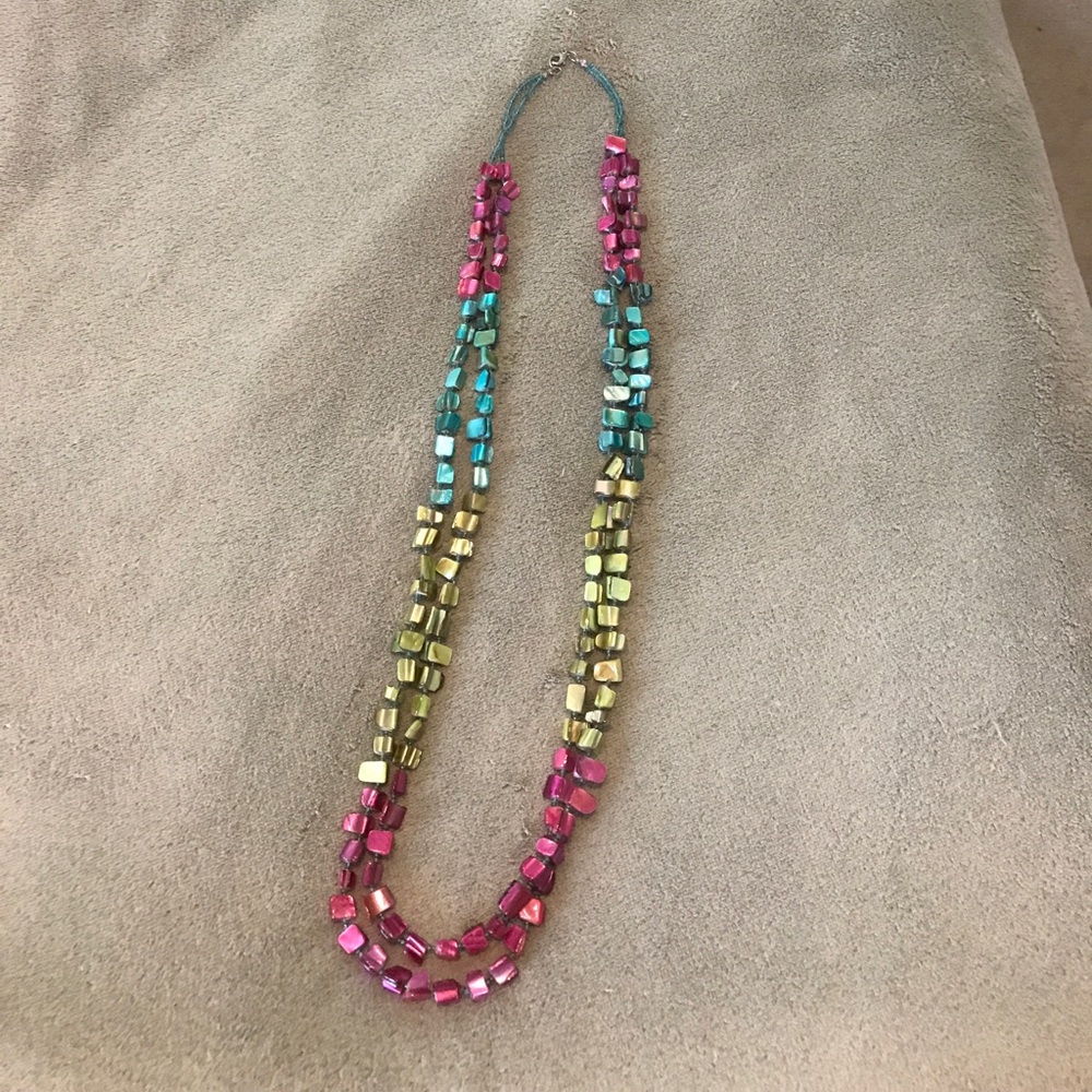 Multicolored necklace