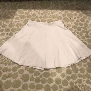 Brand New Aeropostale XS Pure White Skater Skirt