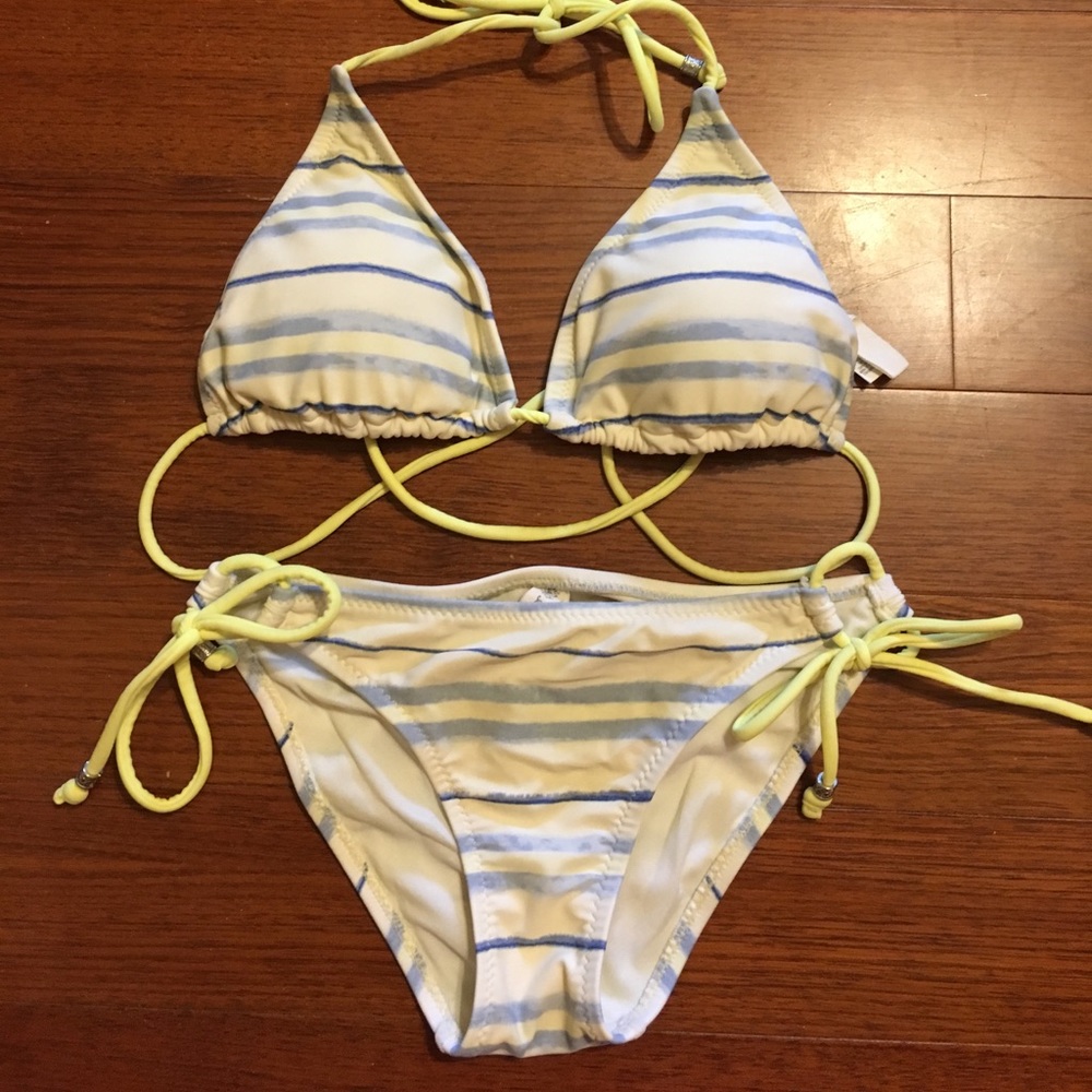 Triangle bikini top
