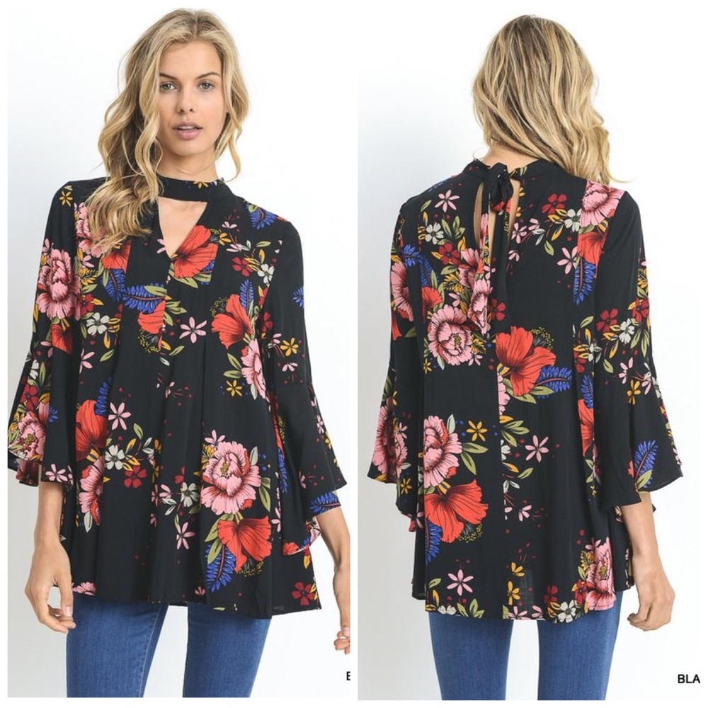 LAST 1! Gorgeous self tie keyhole 3qtr sleeve top - Picture 3 of 3