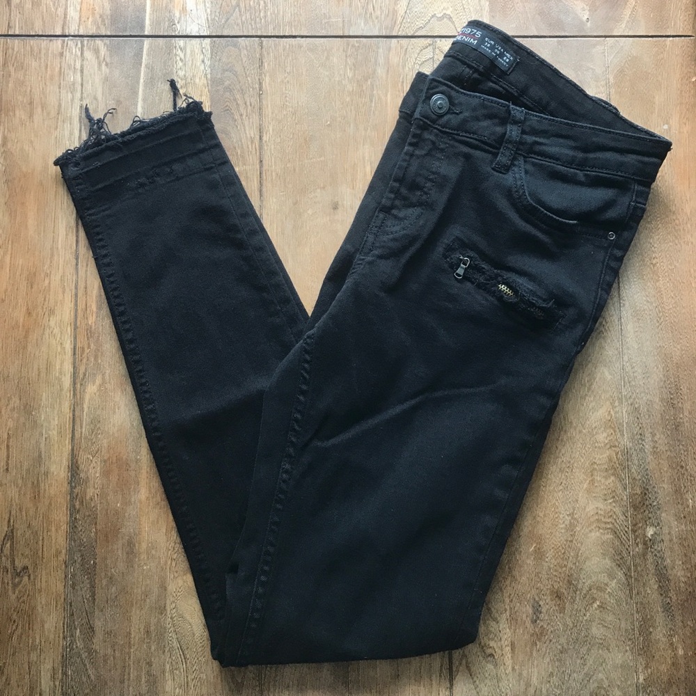 Zara black zip skinny jeans