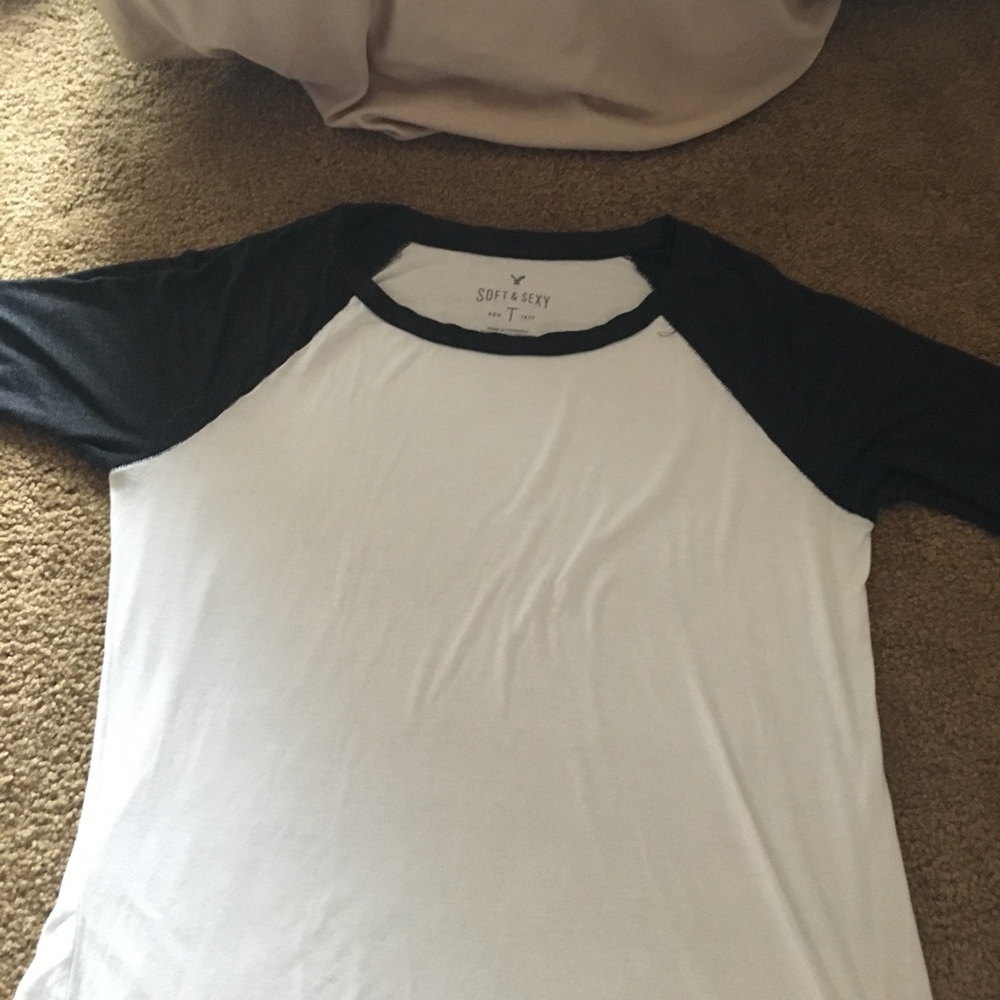 Baseball tee