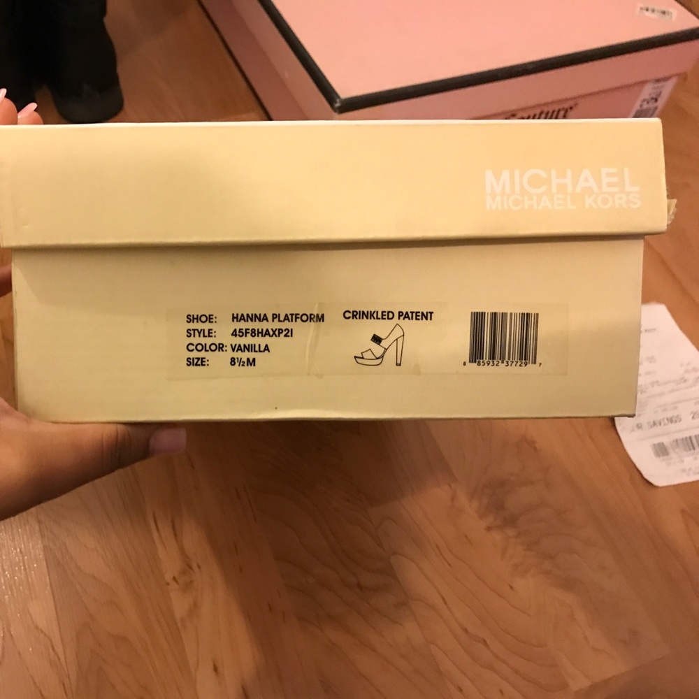 Michael Kors Hanna Platform heel