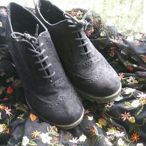 X-Appeal black oxford wedge booties