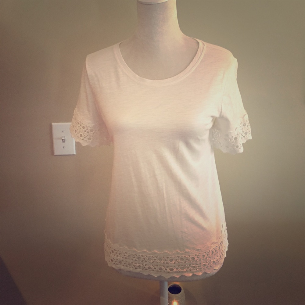 White Loft short sleeve Casual top