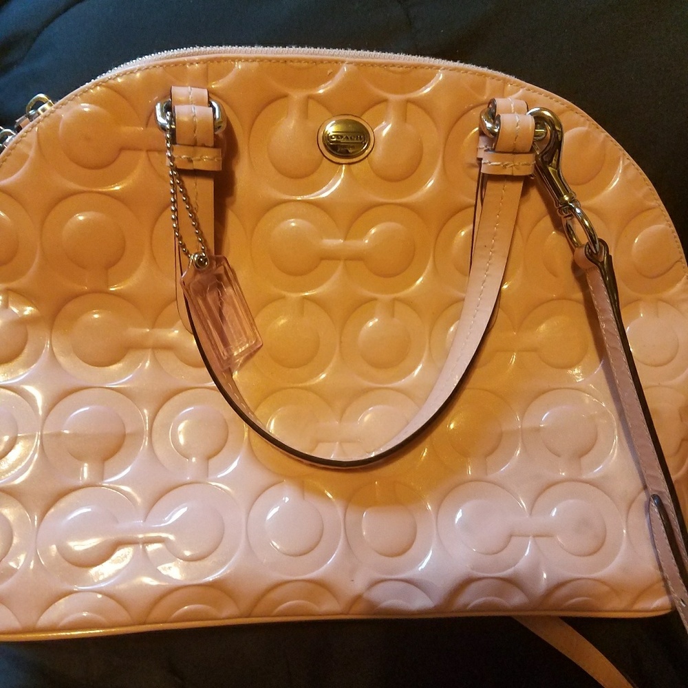 AUTHENTIC COACH PEYTON EMBOSSED DOME