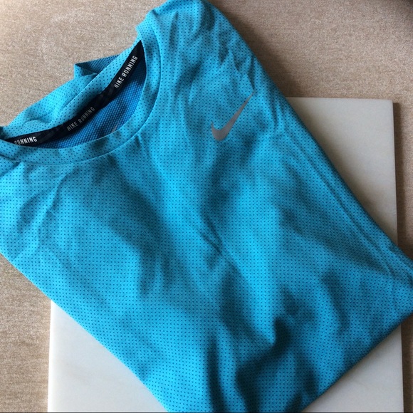 Men's Nike Running Dri-Fit Contour Short Sleeve - Picture 3 of 7