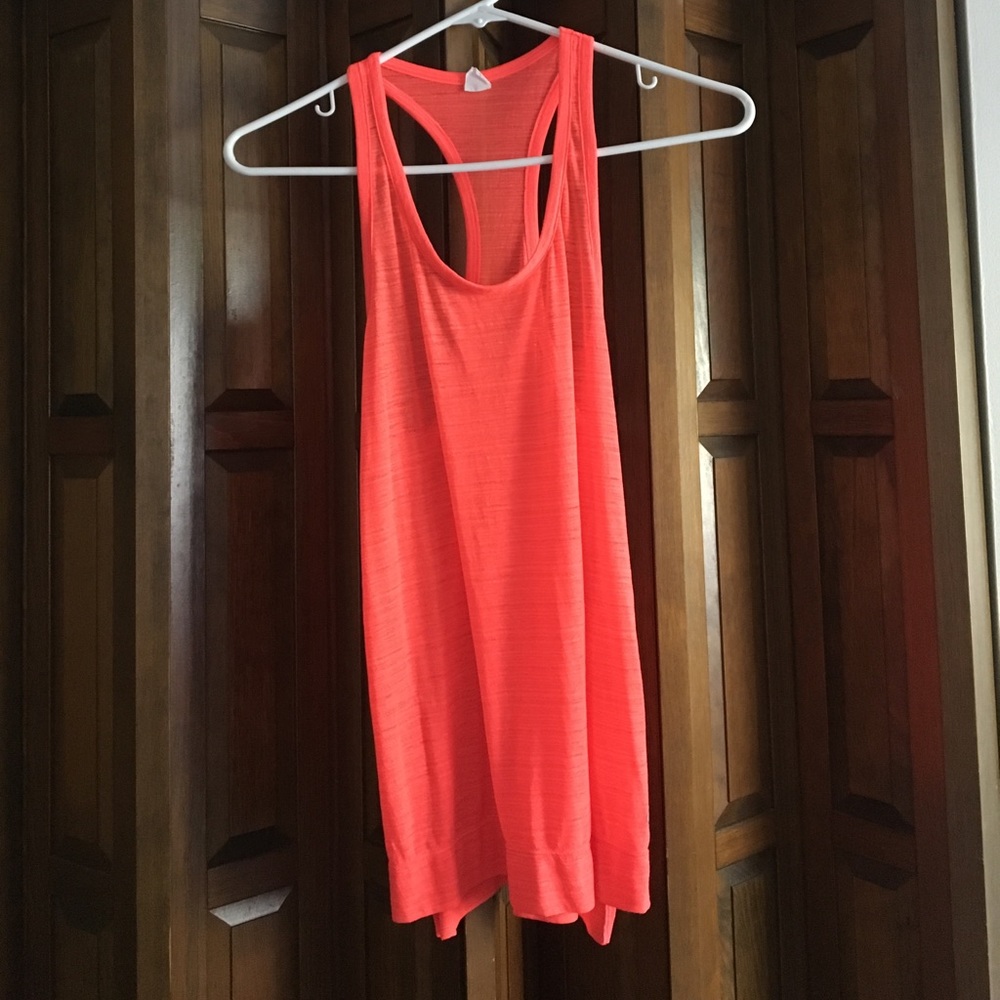 Gap fit workout tank top
