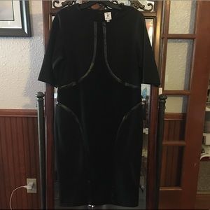 Julia Jordan dress