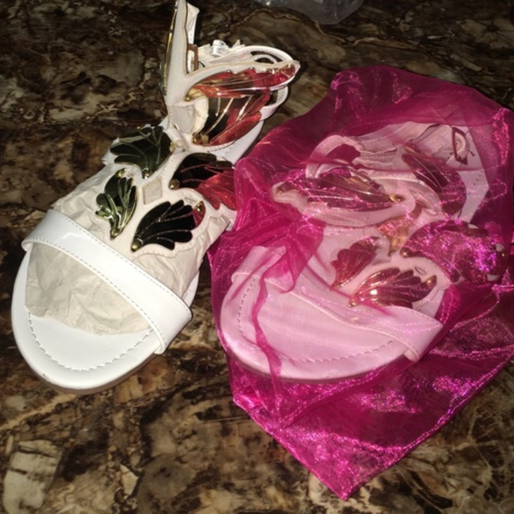 Wing Sandals white/ gold size 7.5/8