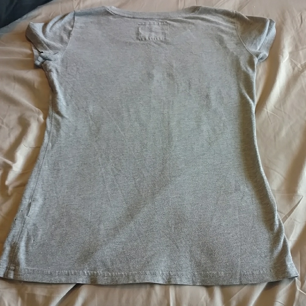 Shirts - Picture 3 of 8