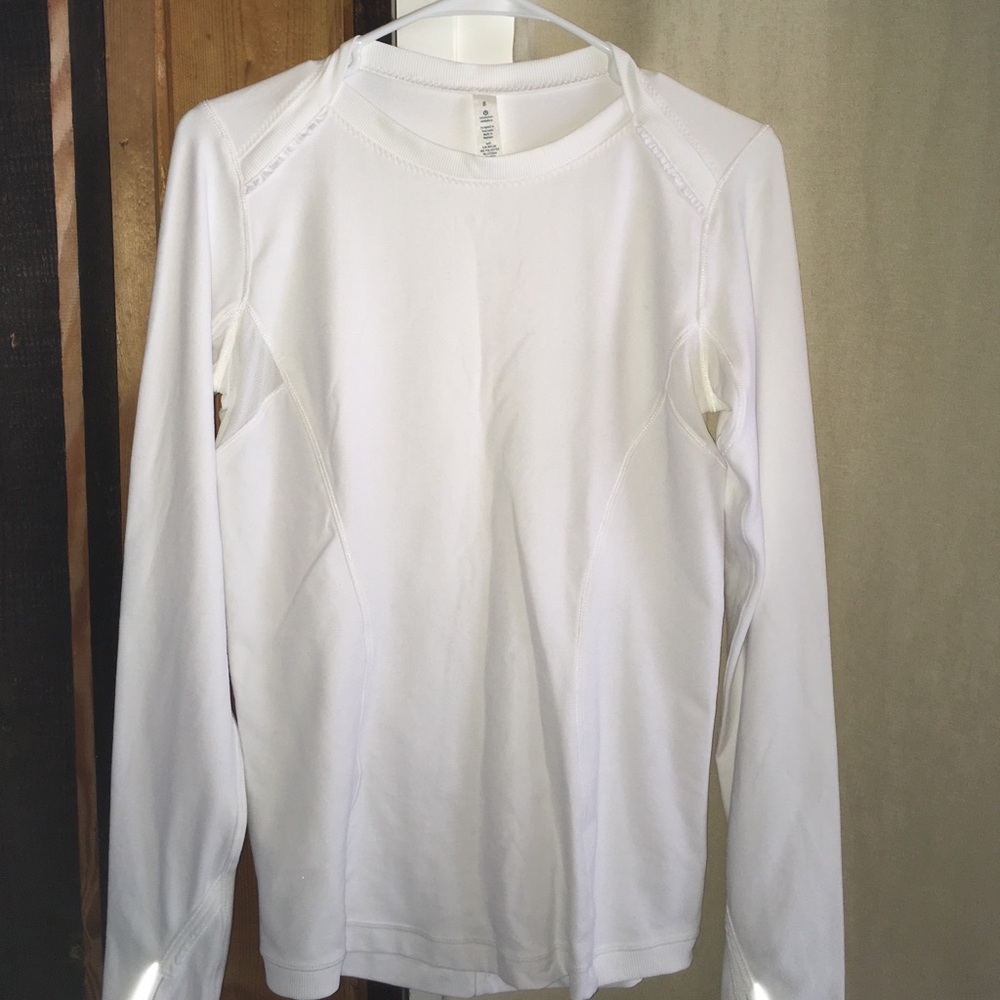 Size 8 Lululemon long sleeve shirt